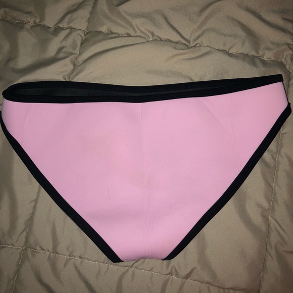 Triangl Pink Bikini Bottoms - Picture 2 of 3
